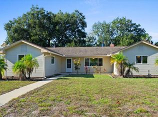 1868 Travelers Palm Dr, Edgewater, FL 32141