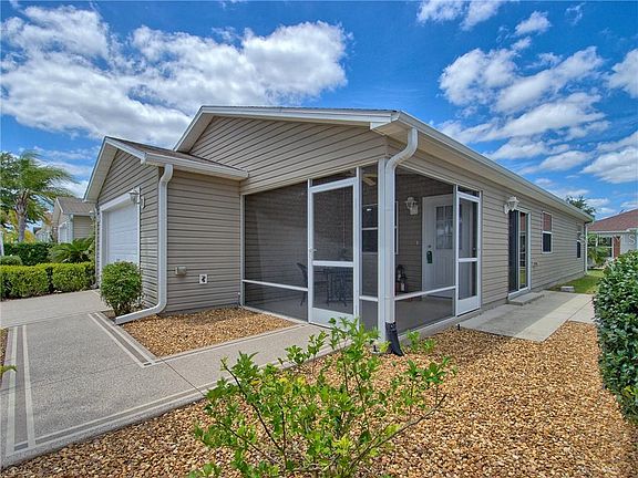 2nd image of 884 Crystal Ct