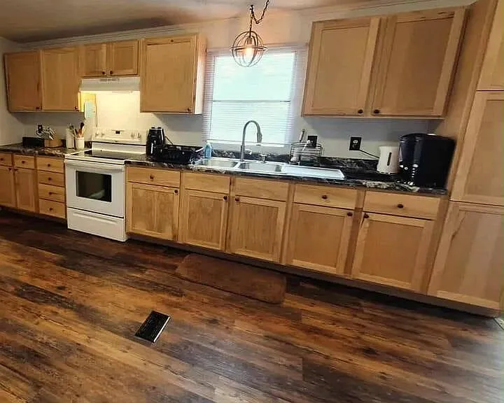 1782 Choctaw Ln — Photo 11