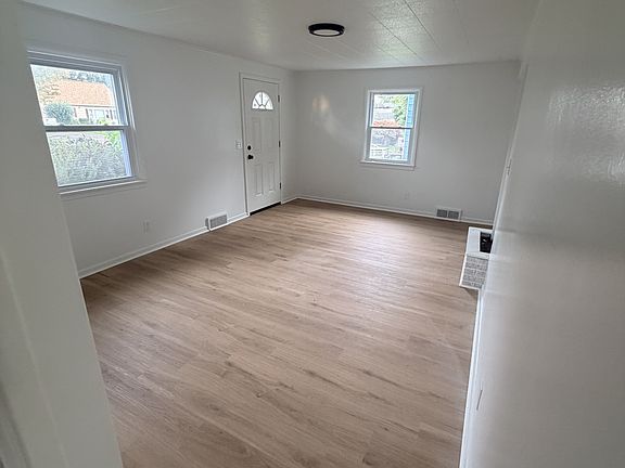 5th image of 21 Alden Rd