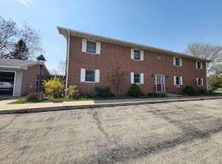 321 W Kahler Rd #B, Wilmington, IL 60481