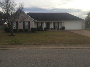 112 Forrest Pointe Dr, Jackson, TN 38305