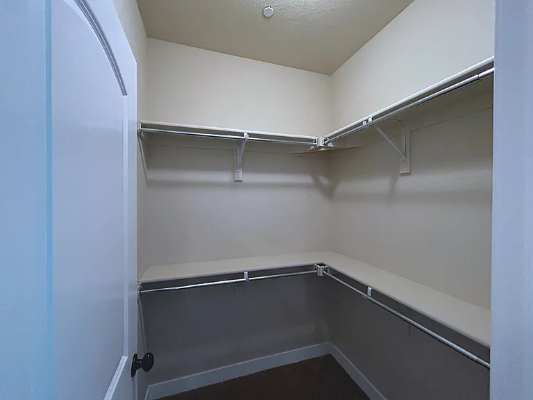 2521 Des Moines Dr #104 — Photo 7