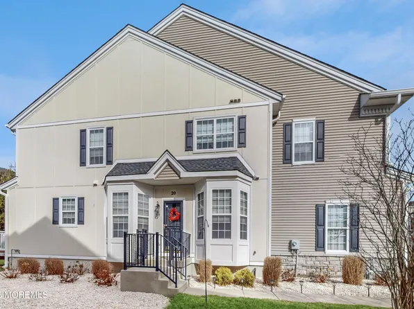 20 Brookfield Drive, Jackson, NJ 08527