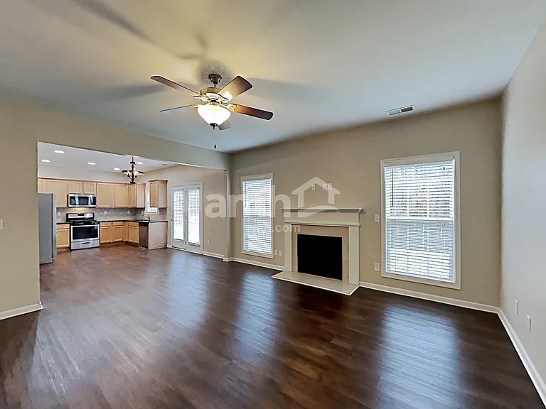 2607 Swansong Ln — Photo 7