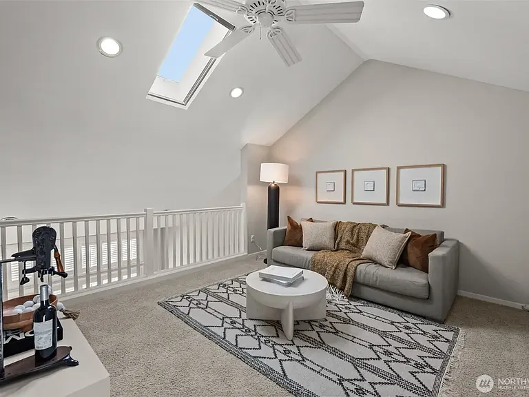 12223 NE 109th Way — Photo 18