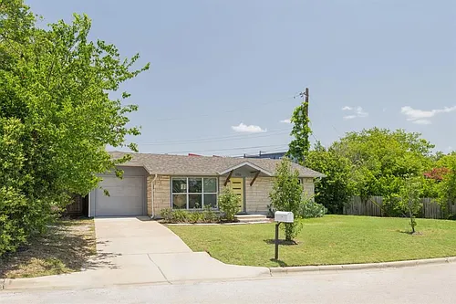 3703 Tower View Ct Photo 1