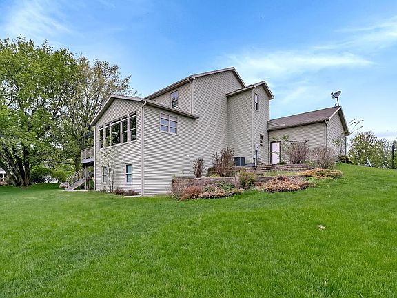 5th image of 1614 Southwood Ct