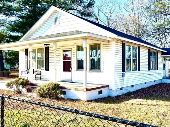 735 Raleigh Dr, Roanoke Rapids, NC 27870