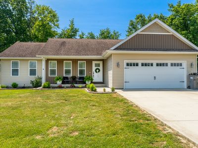6123 Chandler Dr, Carterville, IL, 62918