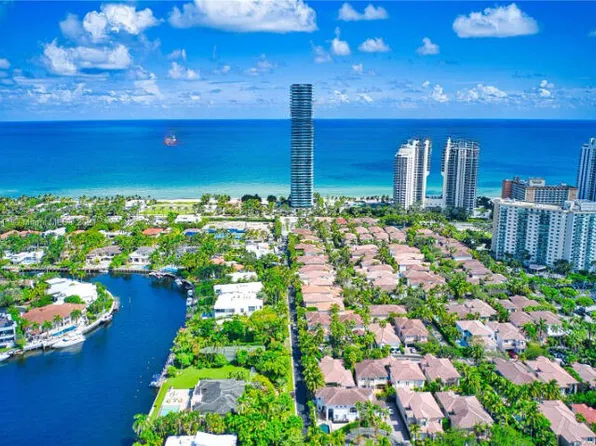 19355 Turnberry Way, Miami, FL 33180