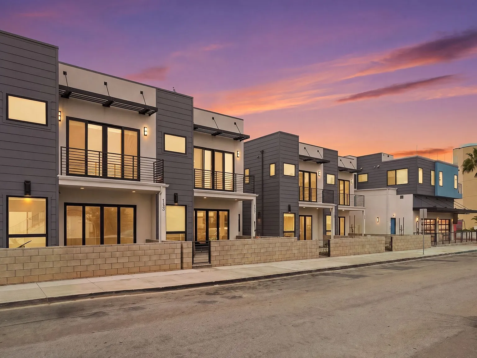 Seacoast Luxury Townhomes — Photo 3