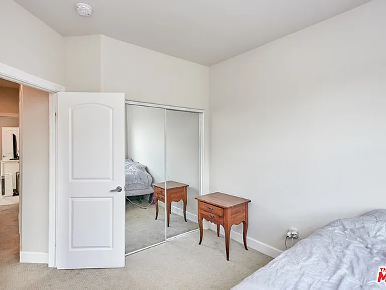 9831 Alburtis Ave #37 — Photo 43