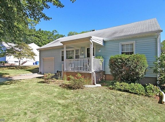 2nd image of 23 Marvin Ave