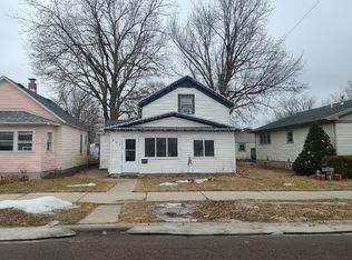 923 Tyler St, La Crosse, WI 54601