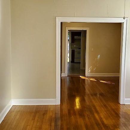 Main living room & dining room
