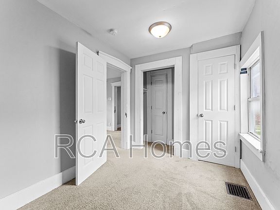 5th image of 1011 Dreier Pl