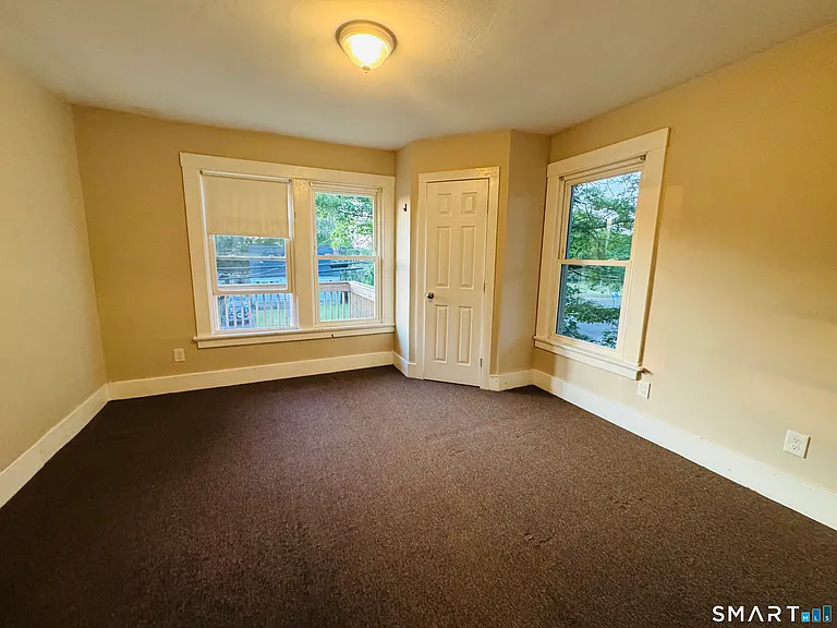 72 Main St #2 — Photo 8