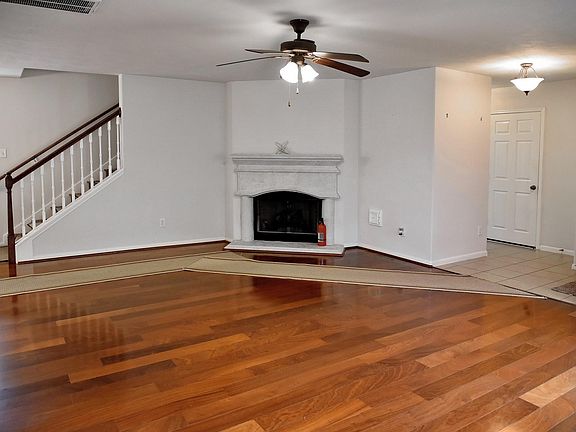 5th image of 10818 Tobar Falls Cir