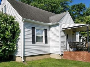 575 Highland Blvd, Newark, OH 43055