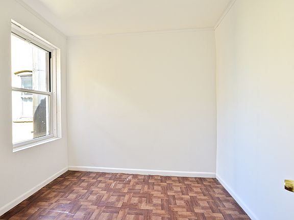 5th image of 517 W 135th St APT 54