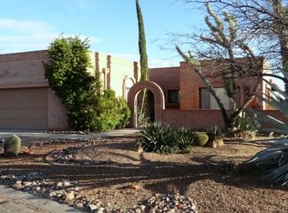 1907 W Via De La Gloria, Green Valley, AZ 85622