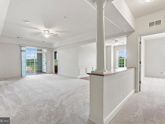 3rd image of 8606 Wintergreen Ct Unit 306