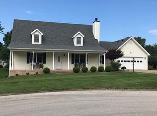 2321 Glendale Dr, Maysville, KY 41056
