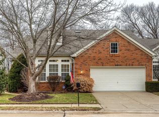 16829 Chesterfield Bluffs Cir, Chesterfield, MO