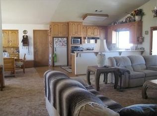 27832 Turquoise Rd, Barstow, CA 92311