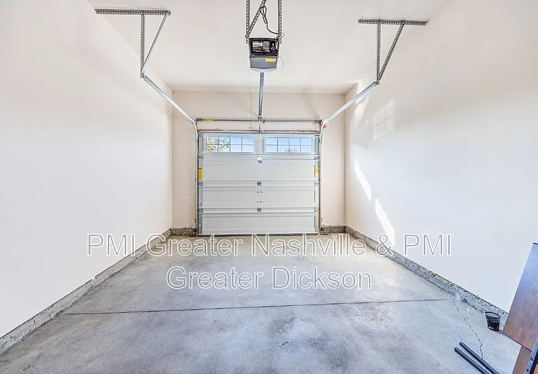 305 Masters Way — Photo 33
