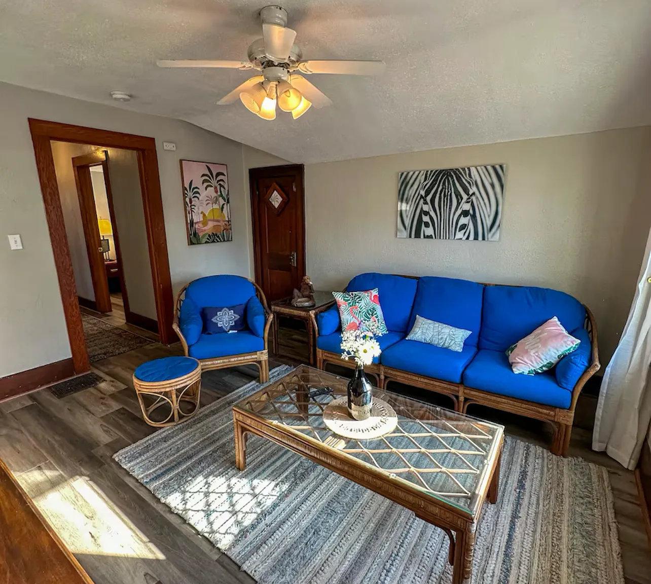 2 bed, 1000 sqft, $1,150 — Photo 2