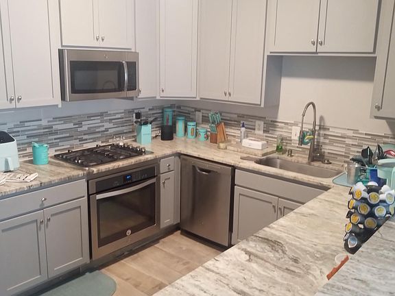 3rd image of 1847 Cedar Cove Way