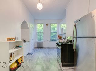 730 Lorimer St #2A, Brooklyn, NY 11211