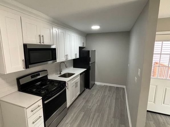 764 Main St Unit 201