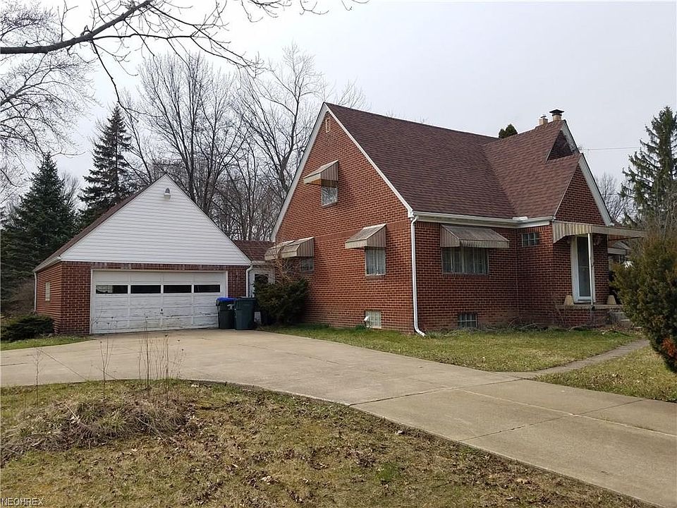 2nd image of 3914 State Rd