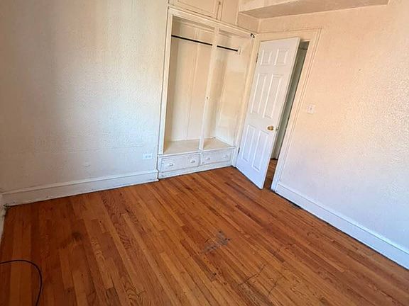 5th image of 5250 W Crystal St