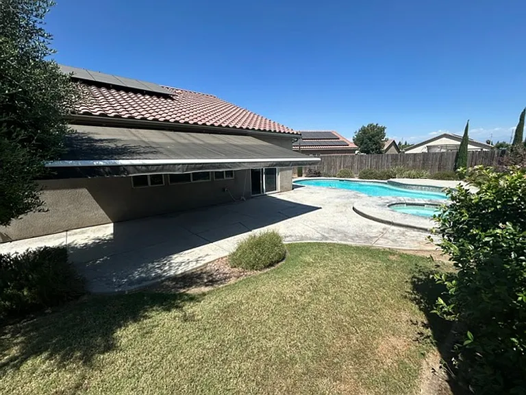 3439 E Laurel Ave — Photo 11