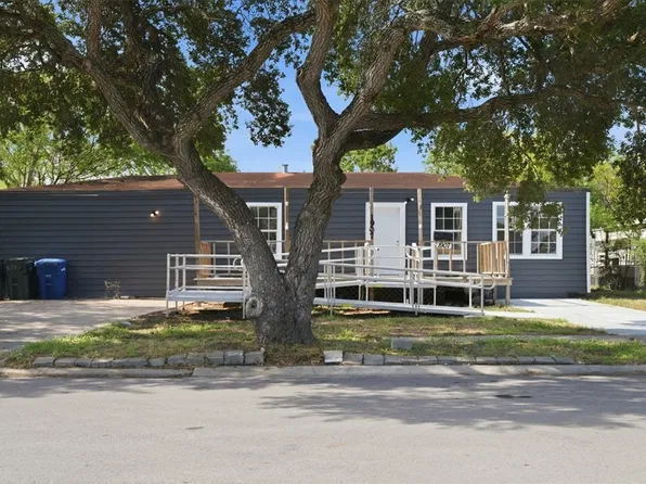 1907 Shely St, Corpus Christi, TX 78404