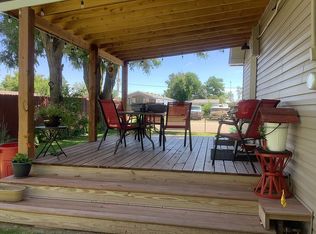 962 Adams St, Douglas, WY 82633