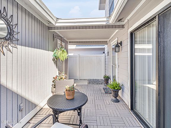 4th image of 11045 MILL POND Court