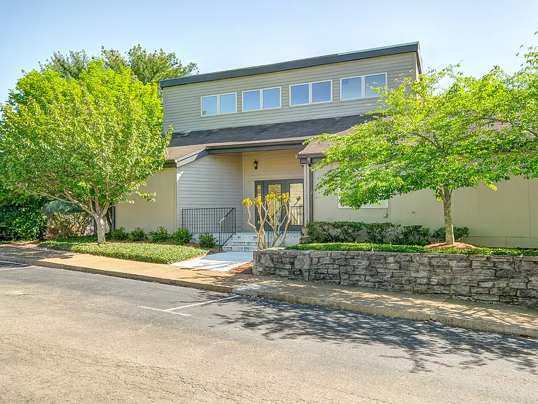 434 Summit Ridge Pl — Photo 21