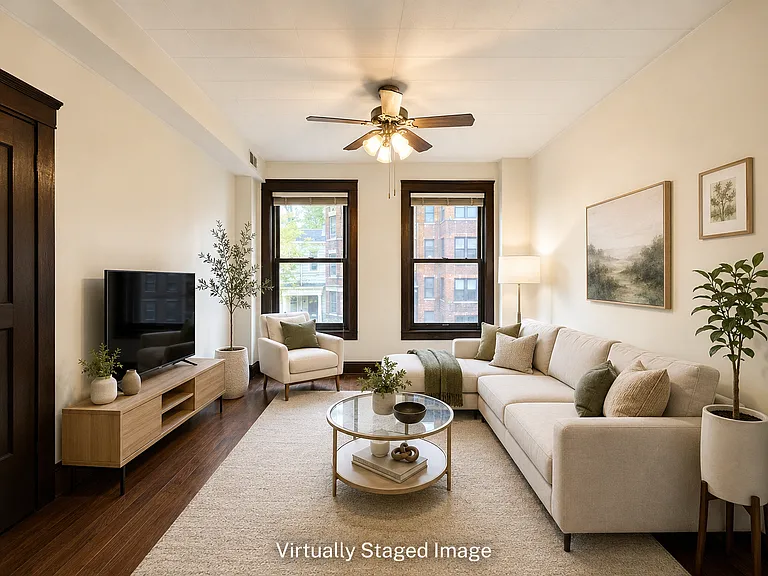852 W Diversey Pkwy #2F — Photo 2