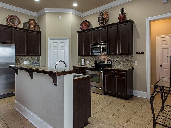 3rd image of 14027 Serenity Cove Dr