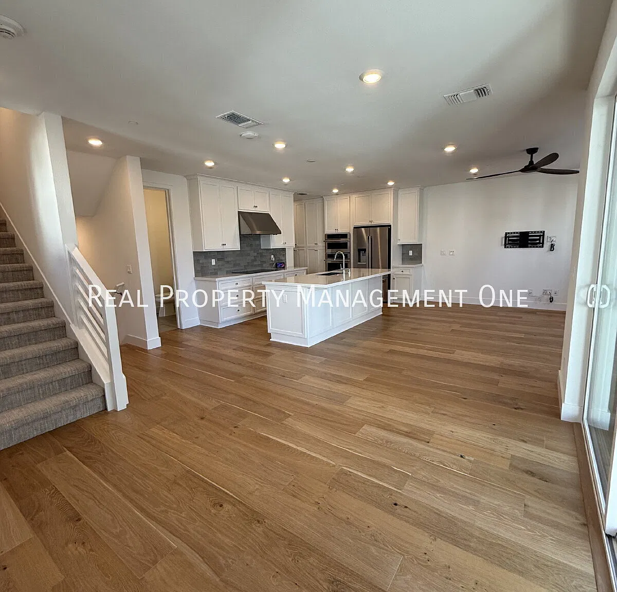 Modern 4-Level Townhome with Stunning Winery Views in Livermore! — Photo 1