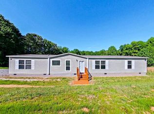 400 Thompson Rd, Woodruff, SC 29388