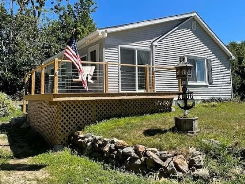 1st image of 35 Lake Road