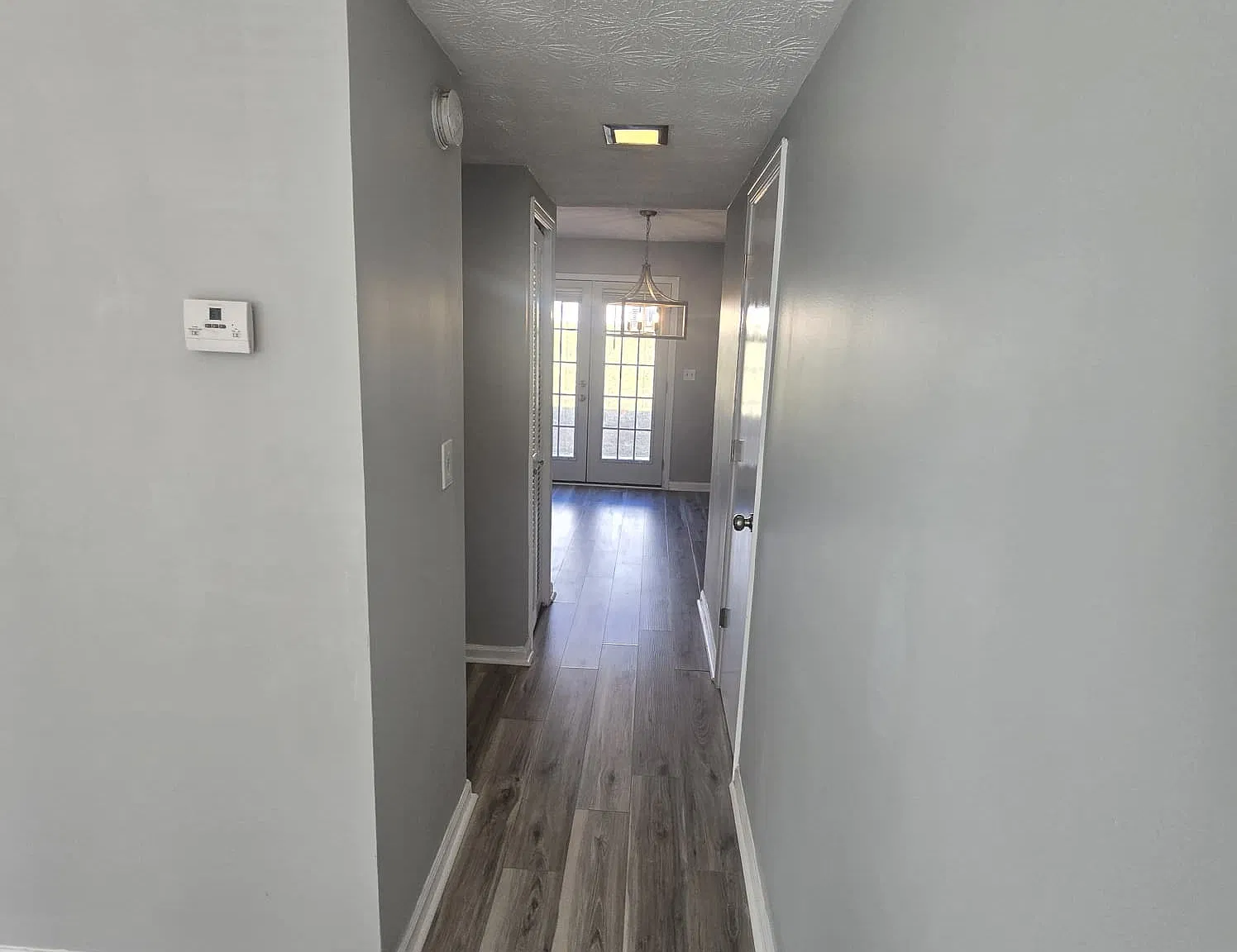 2 bed, 2.5 bath, 1216 sqft, $1,350 — Photo 3