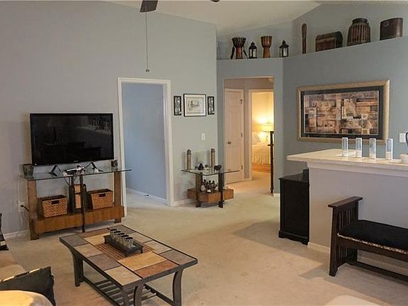 4th image of 6621 Northhaven Ct