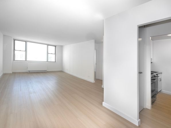 166 E 34th St #1505